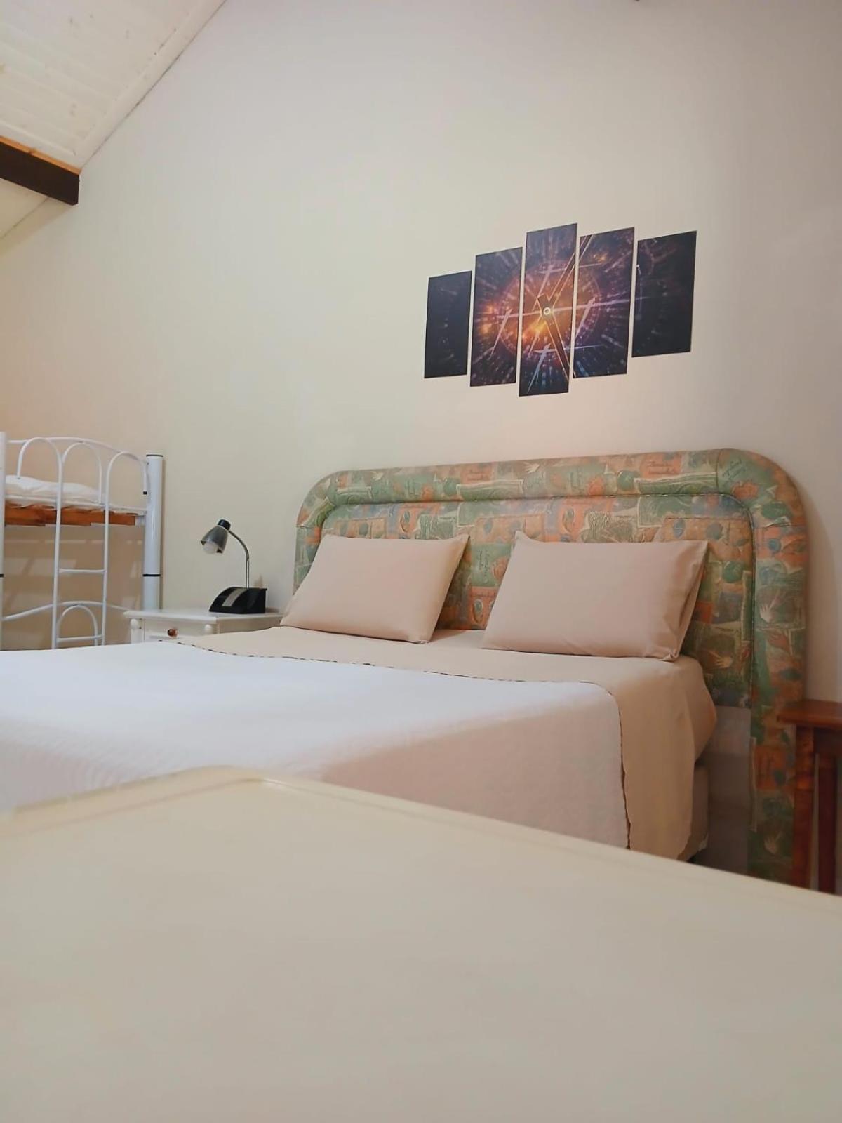 Viajantes Do Tempo Inn Cunha